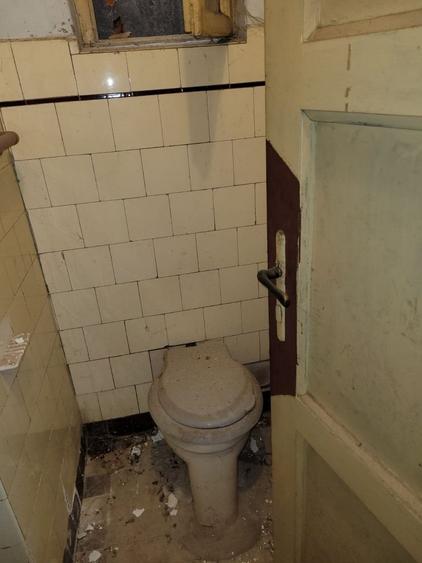 Casă cu 5 camere cu Canalizare în Coșbuc