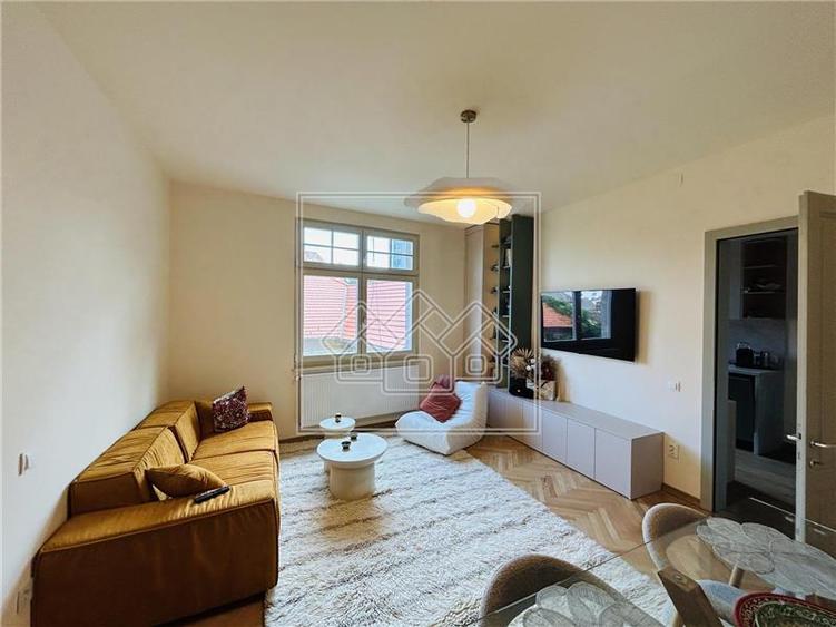 Ap modern, cu 2 camere, dressing, terasa - Zona Ultracentrala - 2
