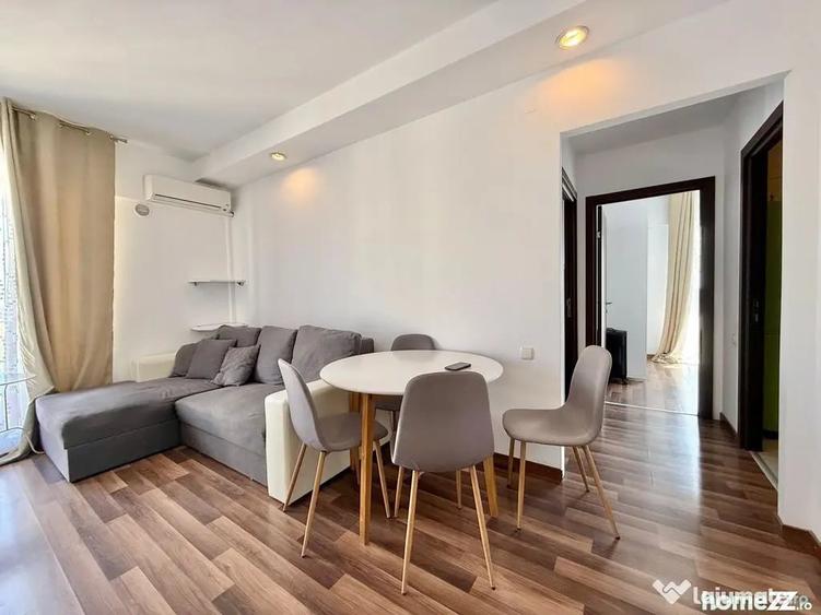 Apartament cu 3 camere semidecomandat în Ștefăneștii de Jos