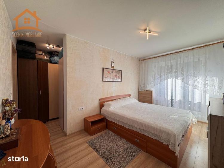 Apartament cu 3 camere decomandat, mobilat în Tractorul