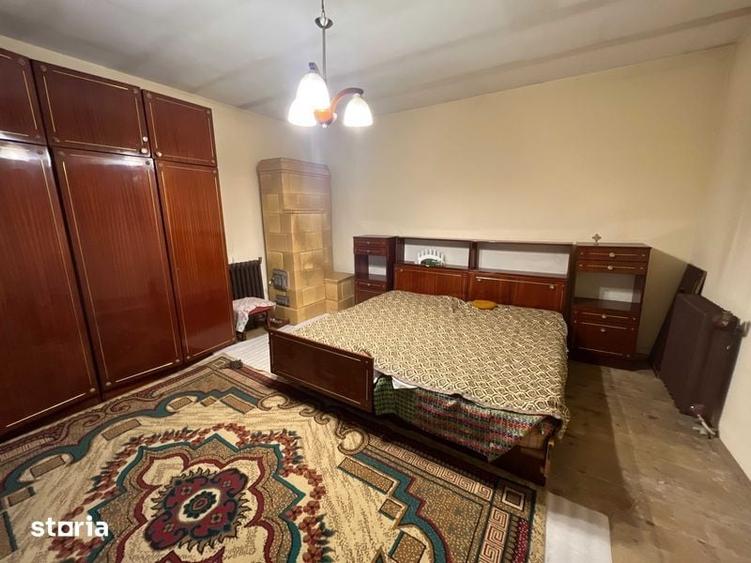 Casă cu 4 camere cu Teren 120 Mp în Central