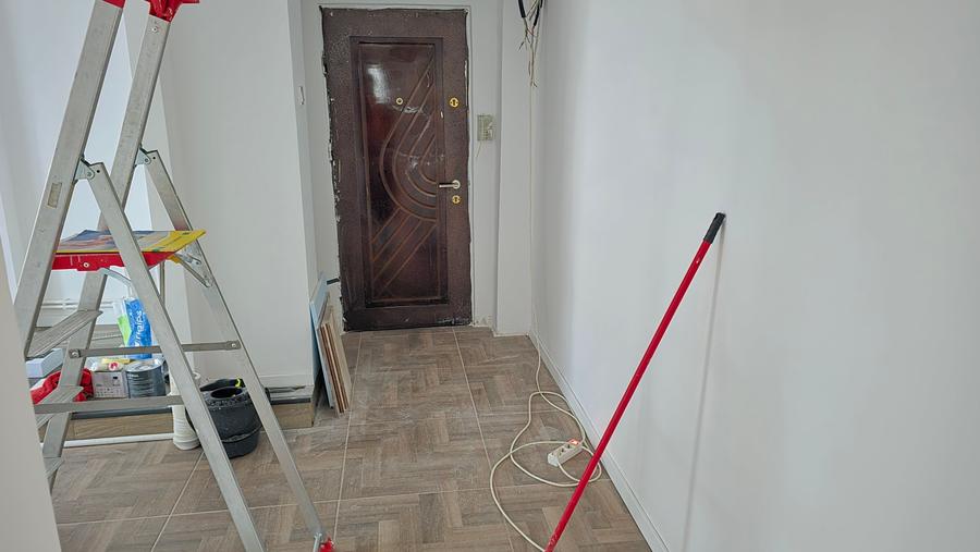 Apartament cu 2 camere decomandat în Dorobanți