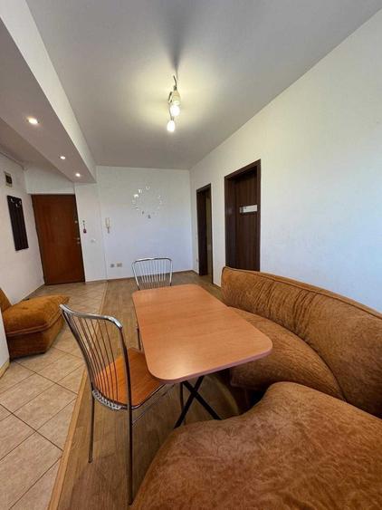 Apartament cu 2 camere semidecomandat în Dosu Bricii
