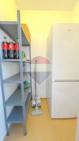 Apartament cu 2 camere decomandat, mobilat în Tractorul