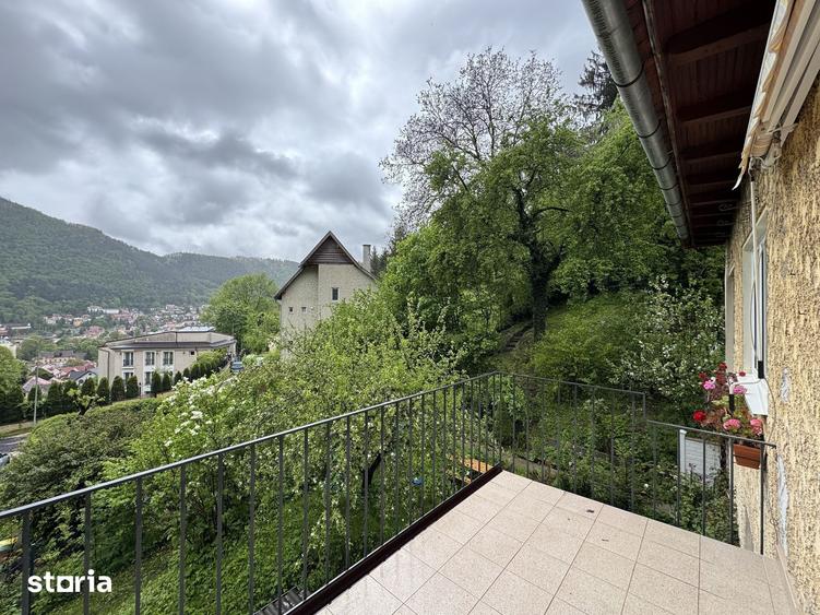 Apartament cu 2 camere, mobilat în Schei