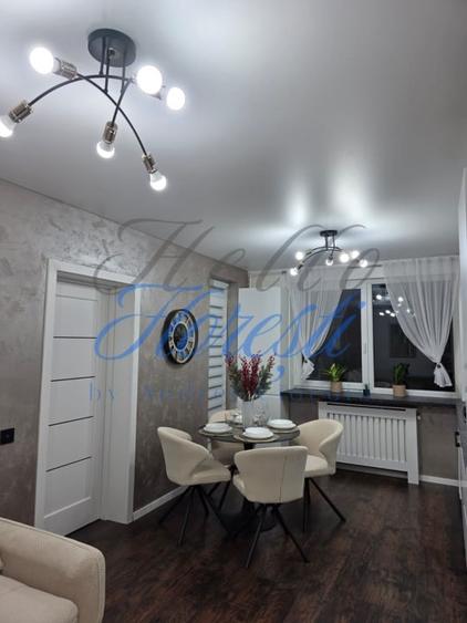 Apartament cu 3 camere semidecomandat în Florești