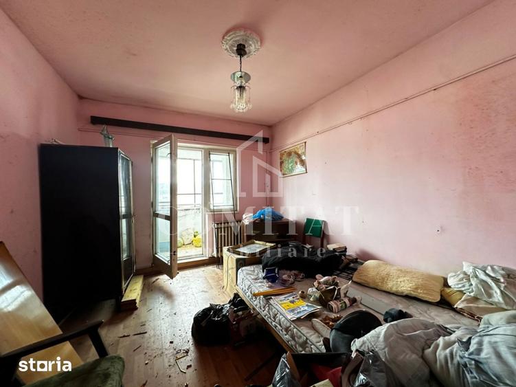Apartament cu 3 camere decomandat în Între Lacuri