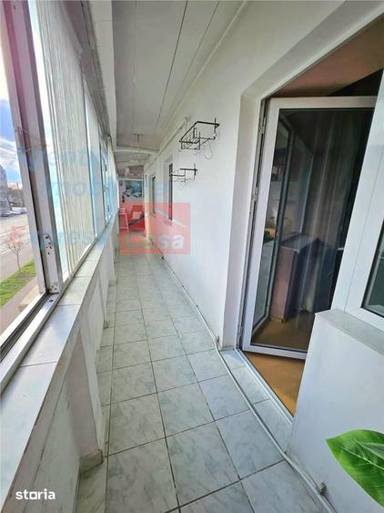 Apartament cu 3 camere decomandat, mobilat în Ultracentral