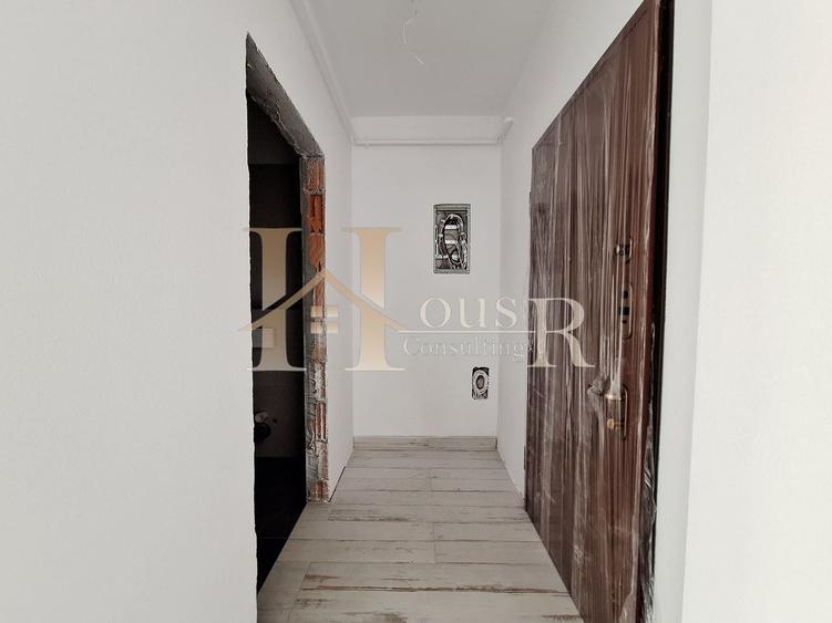 Apartament cu 3 camere decomandat în Giroc