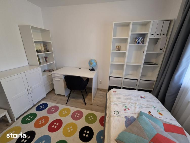 Apartament cu 4 camere decomandat în Tomis Nord