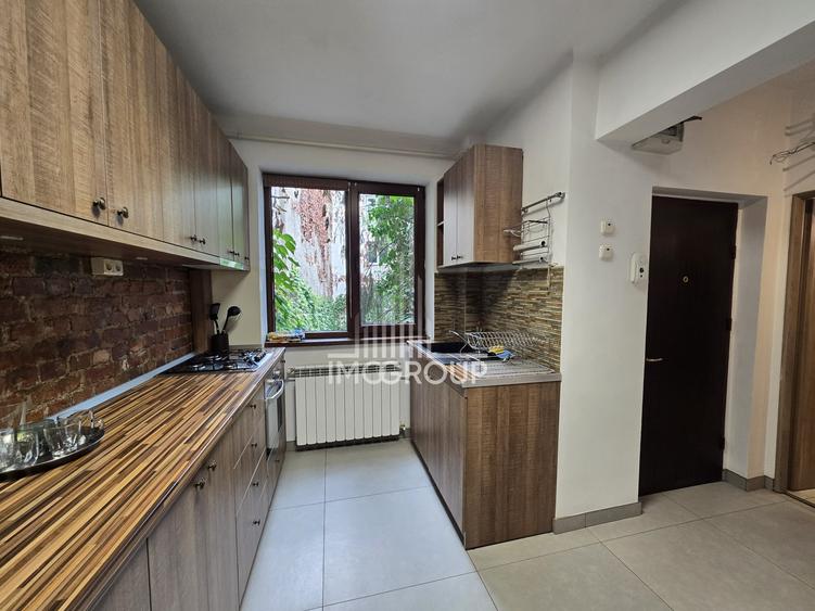 Apartament cu 2 camere semidecomandat, mobilat în Semicentral