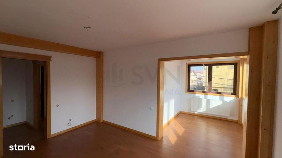 Casă cu 6 camere cu Teren 541 Mp în Ghencea