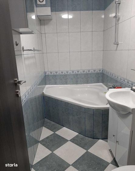 Apartament cu 2 camere decomandat în Sebastian