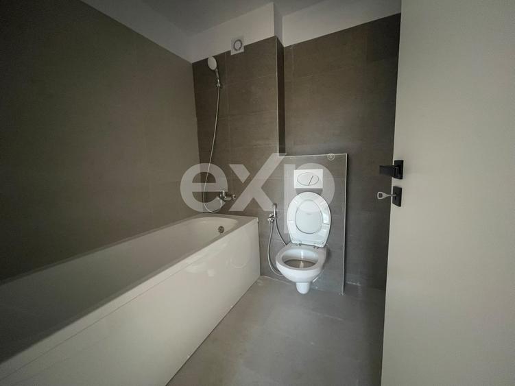 Apartament cu 3 camere decomandat, mobilat în Banat