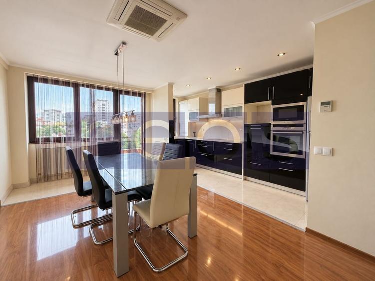 Apartament cu 4 camere decomandat în 1 Mai
