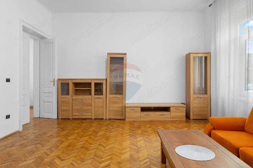 Casă cu 4 camere cu Teren 500 Mp în Podgoria