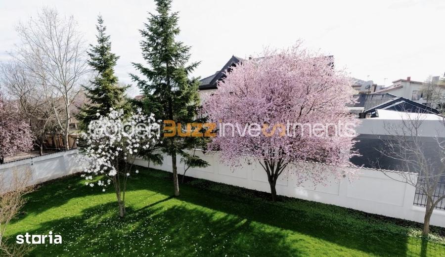 Casă cu 6 camere cu Teren 1000 Mp în Central