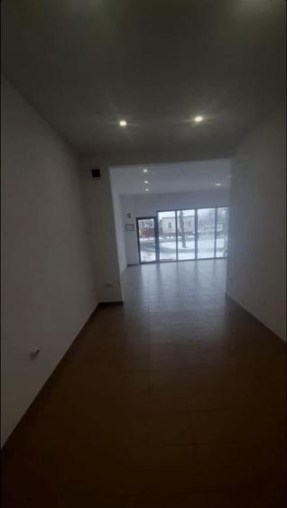 Spațiu comercial, de 50 mp, în Orțișoara