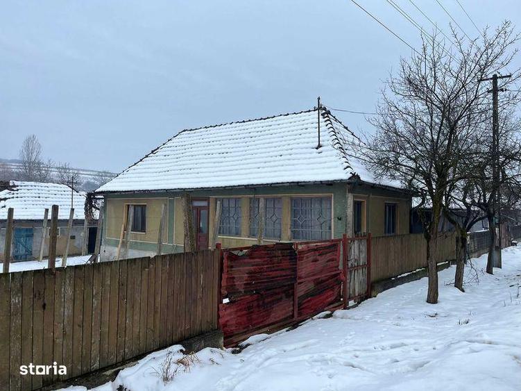 Casă cu 3 camere cu Teren 80 Mp în Central