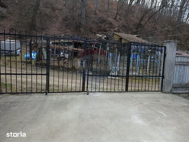 Casă cu 3 camere cu Teren 352 Mp în Central