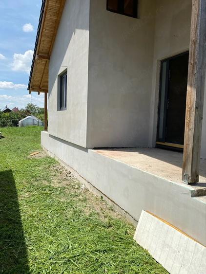 Casă cu 3 camere cu Teren 672 Mp în Becicherecu Mic