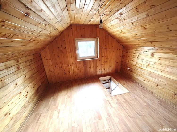 Casă cu 4 camere în Hunedoara