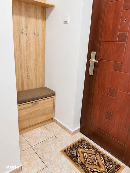 Apartament cu 2 camere semidecomandat în Militari