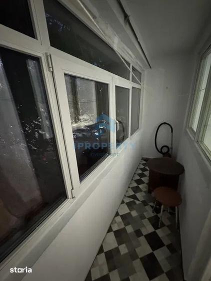 Apartament cu 2 camere, mobilat în Cantemir