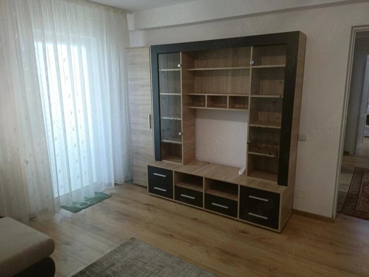 Apartament cu 2 camere decomandat în Florești