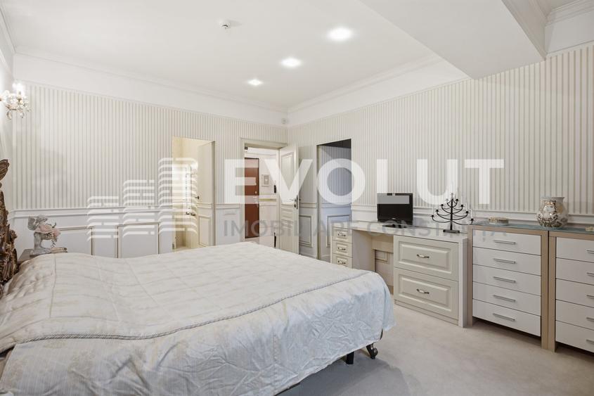 Apartament cu 3 camere decomandat, mobilat în Faleza Nord