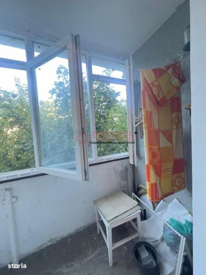 Apartament cu 3 camere decomandat în Alexandru Obregia