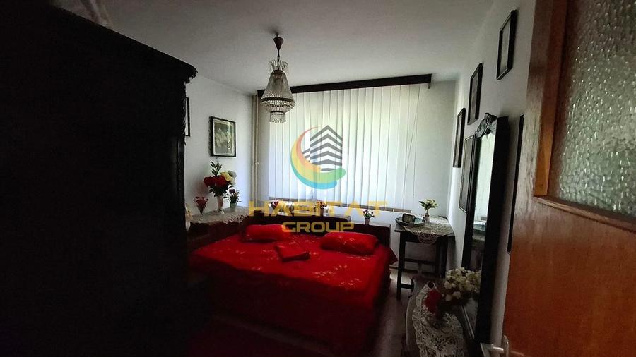 Apartament cu 4 camere decomandat în Brâncoveanu