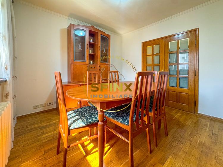 Apartament cu 4 camere decomandat, mobilat în Nerva Traian