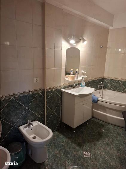 Vanzare apartament 3 camere | Stefan cel Mare | Piata Gemeni | zona su - 12