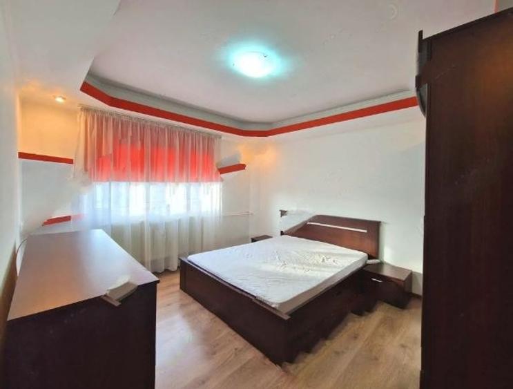 Apartament cu 4 camere decomandat, mobilat în 13 Septembrie