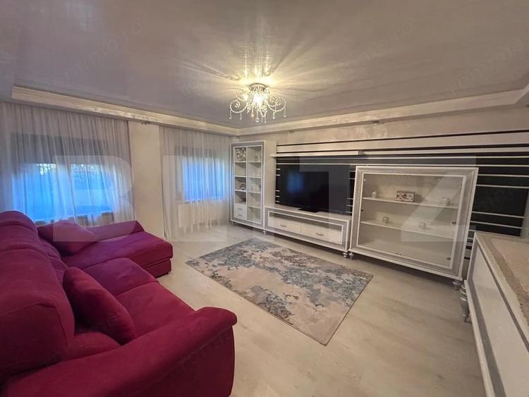 Apartament cu 3 camere decomandat în George Enescu