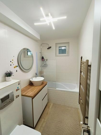 Apartament cu 2 camere decomandat în Tudor