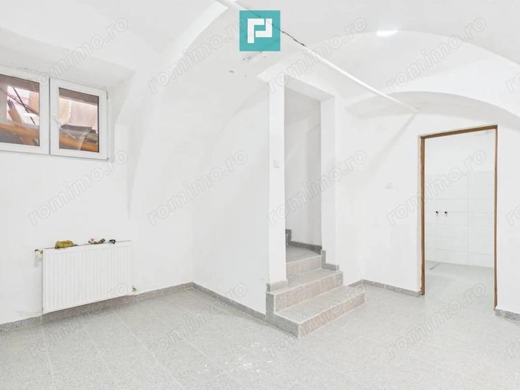 Apartament cu 2 camere semidecomandat în Central