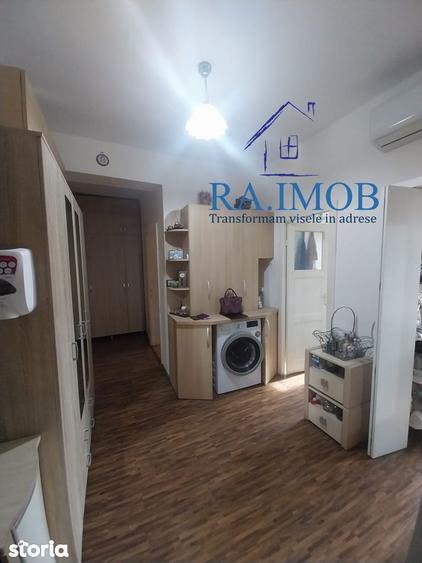 Apartament 3 camere, Ultracentral - 98.500 euro negociabil - 11