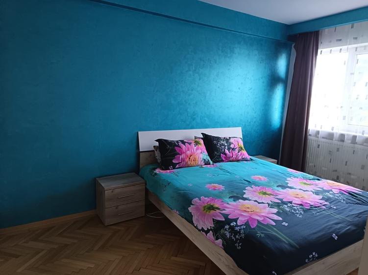 Apartament cu 2 camere semidecomandat în Gojdu
