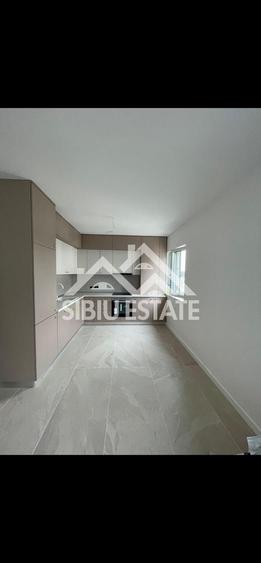 Apartament cu 2 camere semidecomandat, mobilat în Arhitecților - Calea Cisnădiei