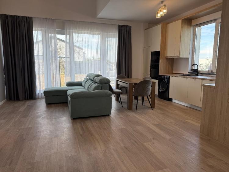 Casă individuală cu 4 camere cu Garaj în Corbeanca