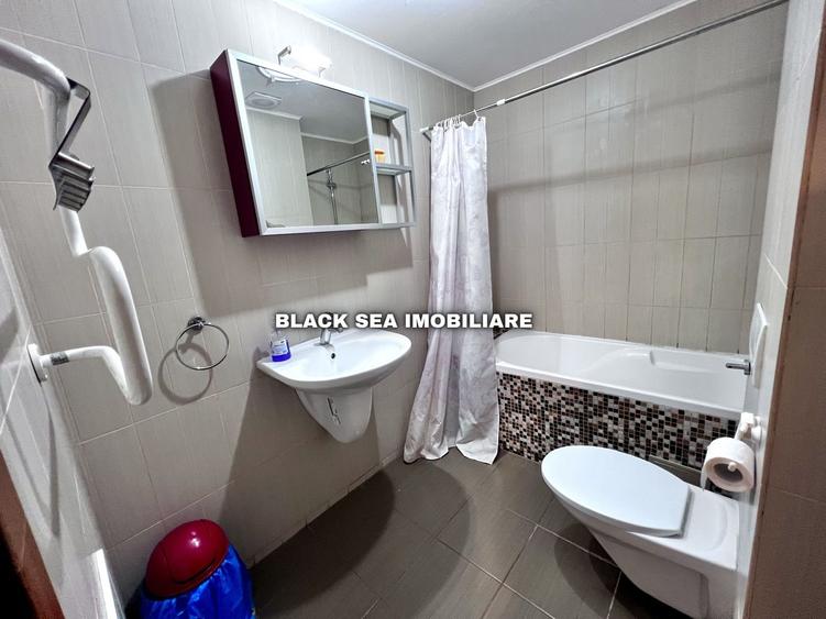 Apartament cu 2 camere decomandat, mobilat în Sat Vacanță