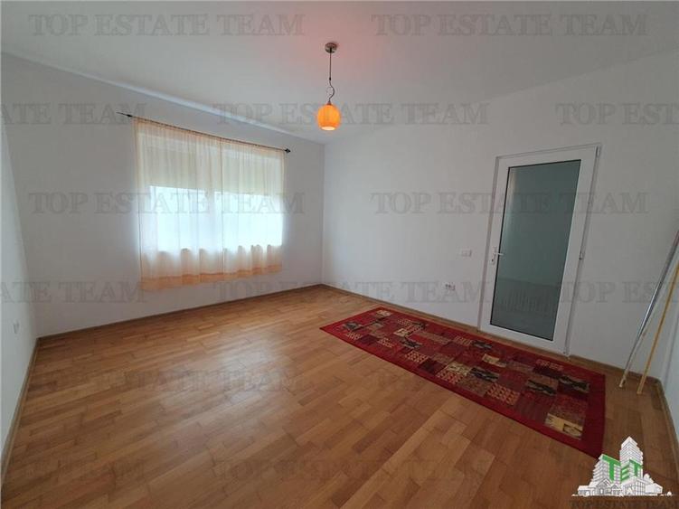 Casă individuală cu 3 camere cu Teren 5250 Mp în Casicea