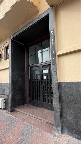Garsonieră decomandată în Unirii