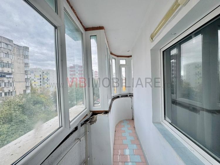 Apartament cu 3 camere decomandat, mobilat în 13 Septembrie