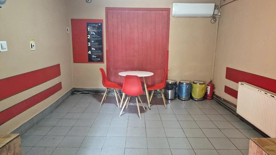 Spațiu comercial, de 90 mp, în Central