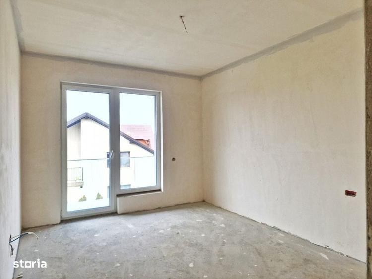 Casă cu 4 camere în Stana