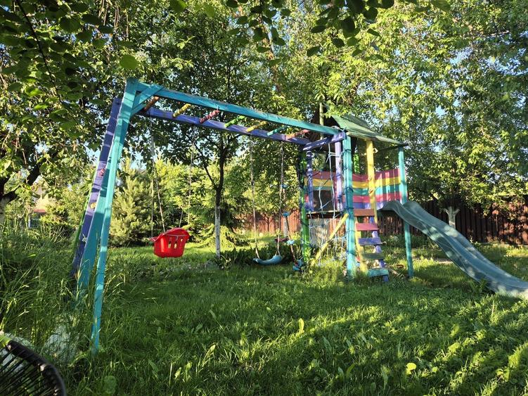 Casă cu 4 camere cu Teren 1000 Mp în Sânpetru