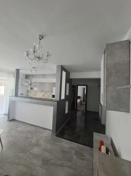 Apartament 2 camere / zona vivo/ loc de parcare/central proprie - 2